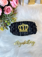 Chic Pet Collar & Leash with Stylish Waste Bag Holder